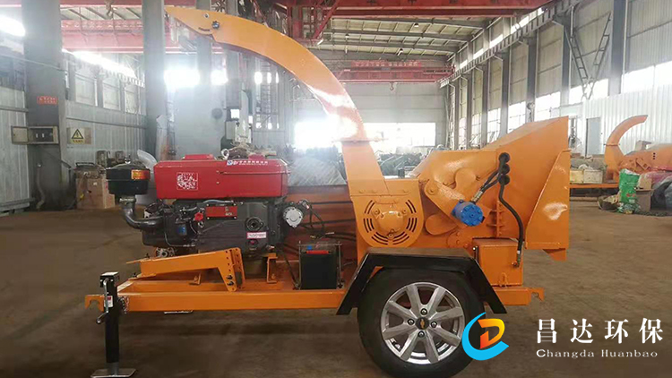 hc6130樹枝粉碎機6.jpg